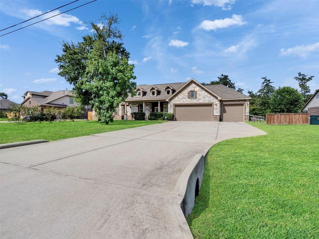 6264 Rolling Hills Road, Conroe, TX 77303
