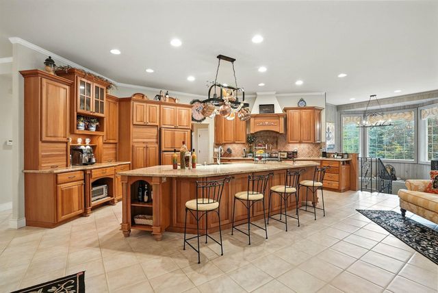 1505 E Legacy Ln, Spokane, WA 99208