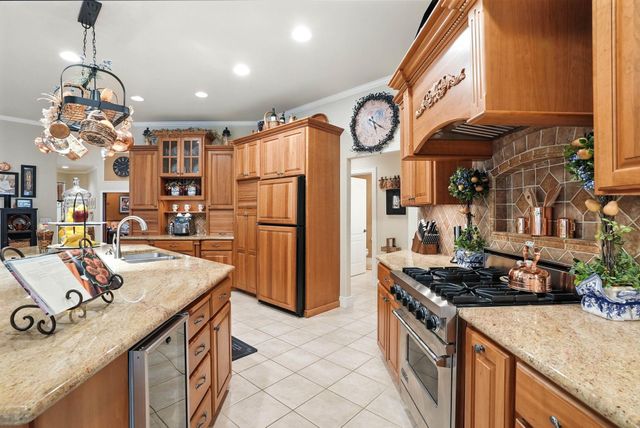 1505 E Legacy Ln, Spokane, WA 99208