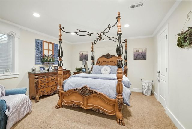 1505 E Legacy Ln, Spokane, WA 99208