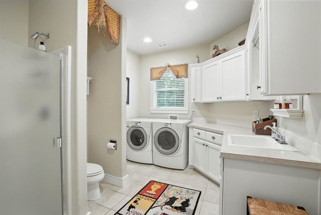 1505 E Legacy Ln, Spokane, WA 99208