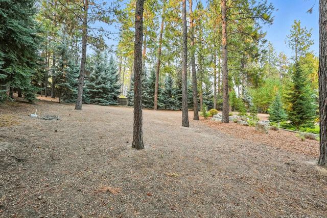 1505 E Legacy Ln, Spokane, WA 99208