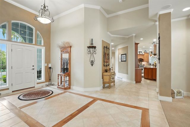 1505 E Legacy Ln, Spokane, WA 99208