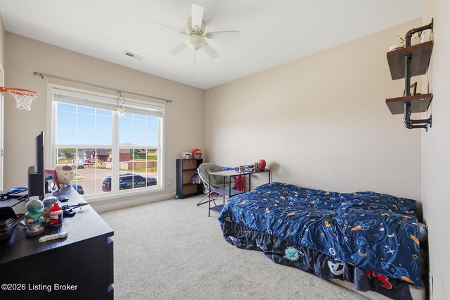 1936 Clearwater Dr, Lawrenceburg, KY 40342