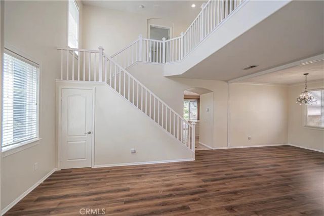 28437 Lobelia, Valencia, CA 91354
