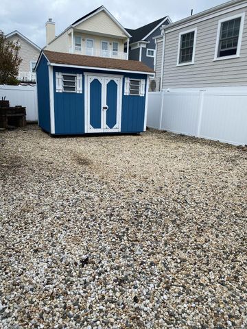145 OCEAN AVE, Point Pleasant Beach, NJ 08742