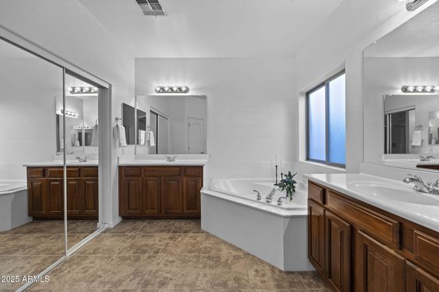 4186 E BLUE SAGE Road, Gilbert, AZ 85297