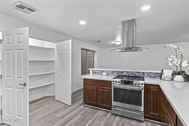 4186 E BLUE SAGE Road, Gilbert, AZ 85297