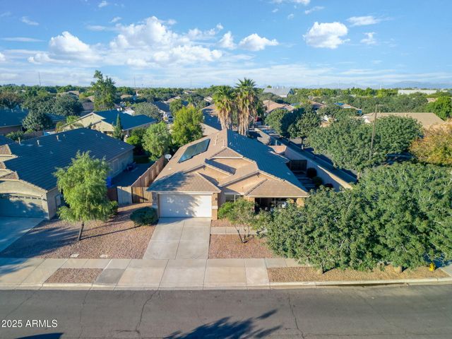 4186 E BLUE SAGE Road, Gilbert, AZ 85297