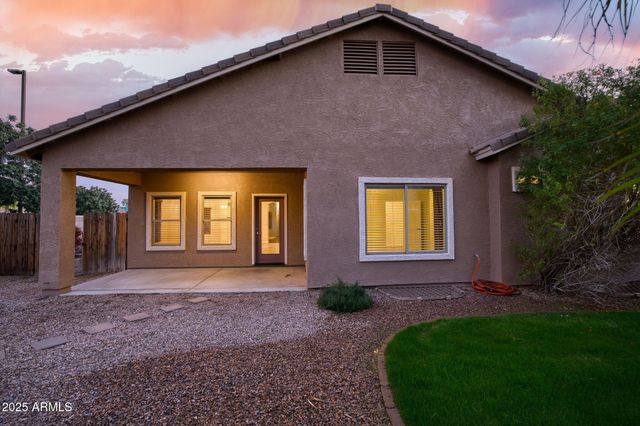 4186 E BLUE SAGE Road, Gilbert, AZ 85297