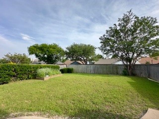 4633 Archer Drive, The Colony, TX 75056