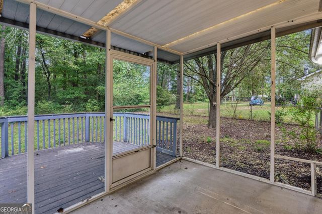 2880 Highpoint Road, Snellville, GA 30078