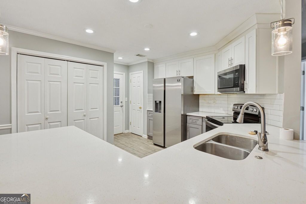 2880 Highpoint Road, Snellville, GA 30078 — photo 5