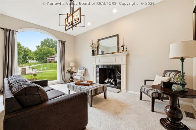 39 Cedar Drive, Hurricane, WV 25526
