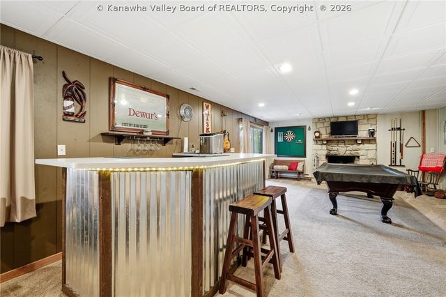 39 Cedar Drive, Hurricane, WV 25526