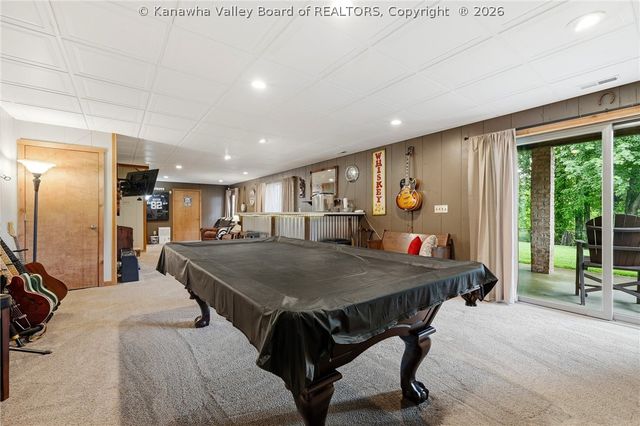 39 Cedar Drive, Hurricane, WV 25526
