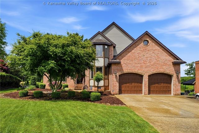 39 Cedar Drive, Hurricane, WV 25526