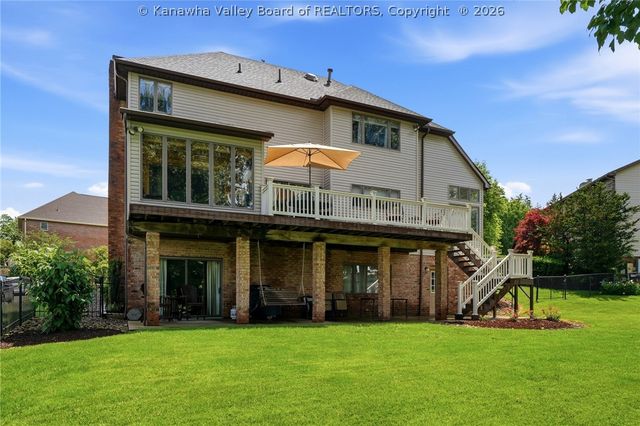 39 Cedar Drive, Hurricane, WV 25526
