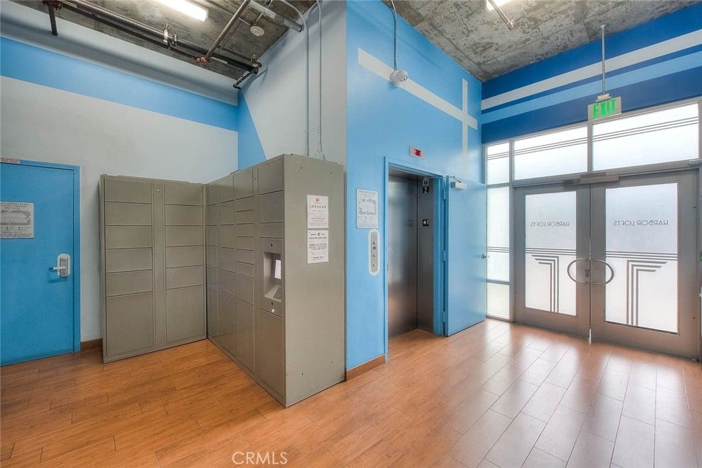 Image 40 of property listing at 435 W Center Street Promenade 328, Anaheim, CA 92805