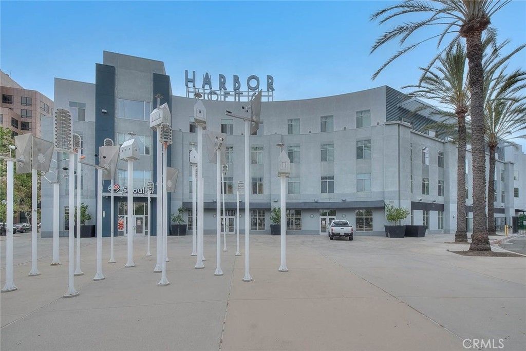 Image 41 of property listing at 435 W Center Street Promenade 328, Anaheim, CA 92805