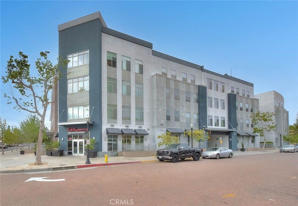 Image 45 of property listing at 435 W Center Street Promenade 328, Anaheim, CA 92805