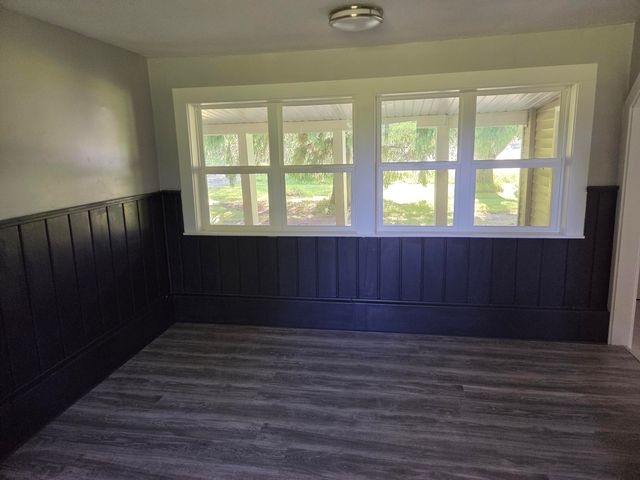 13799 8th Avenue, Marne, MI 49435