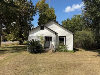 1811 Penick Road, Waller, TX 77484