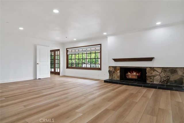 975 Valley Vista Drive, Camarillo, CA 93010