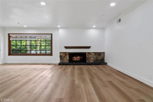 975 Valley Vista Drive, Camarillo, CA 93010
