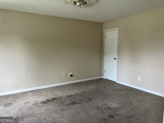6157 Redtop Loop, Fairburn, GA 30213