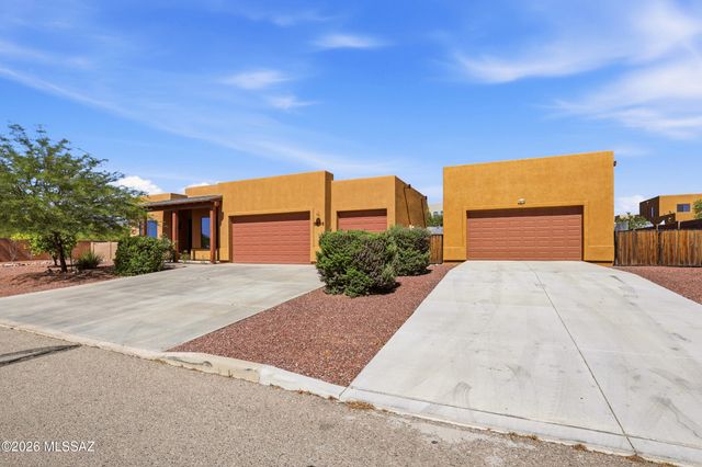 9331 S San Esteban Drive, Vail, AZ 85641