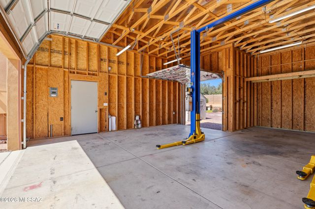 9331 S San Esteban Drive, Vail, AZ 85641