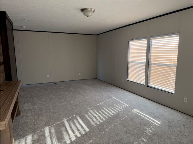 600 County Road 2200, Eureka Springs, AR 72631