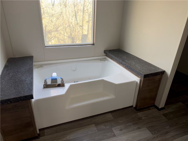 600 County Road 2200, Eureka Springs, AR 72631