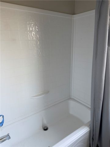 600 County Road 2200, Eureka Springs, AR 72631