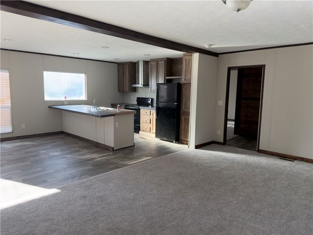 600 County Road 2200, Eureka Springs, AR 72631