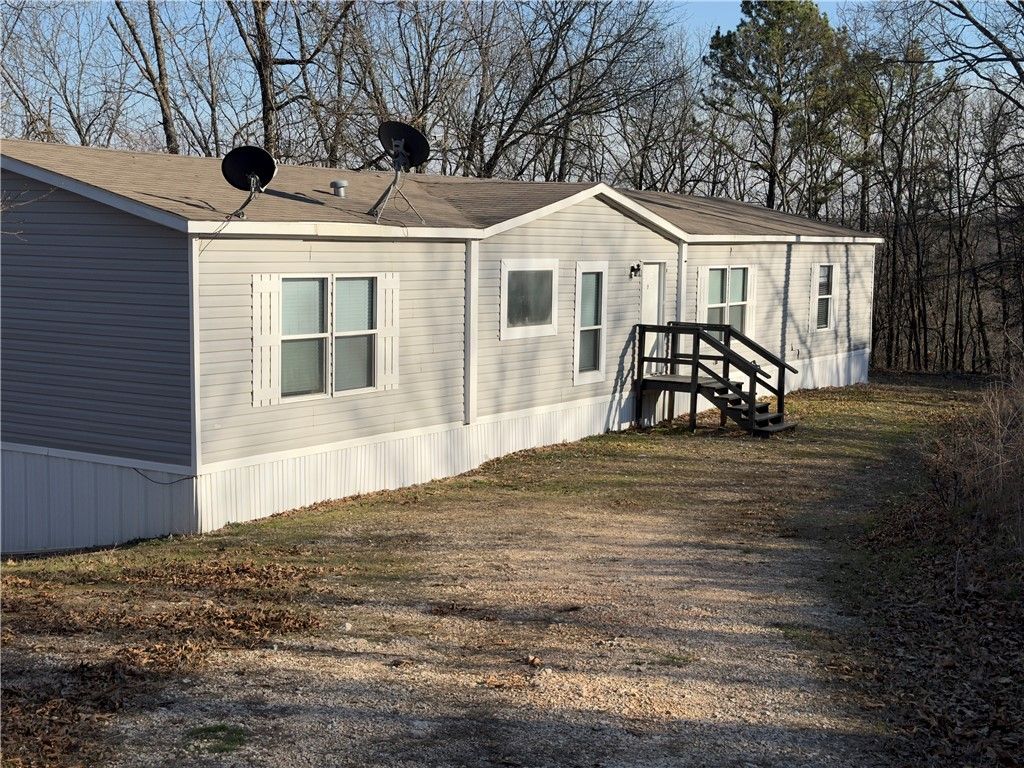 600 County Road 2200, Eureka Springs, AR 72631