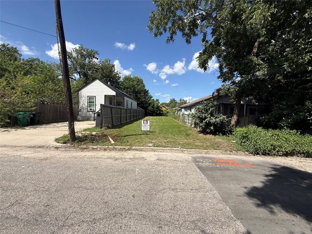 7709 Avenue E, Houston, TX 77012