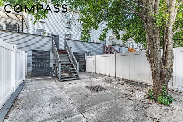 1325 Gates Avenue, New York City, NY 11221