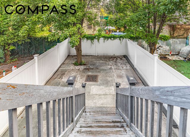 1325 Gates Avenue, New York City, NY 11221