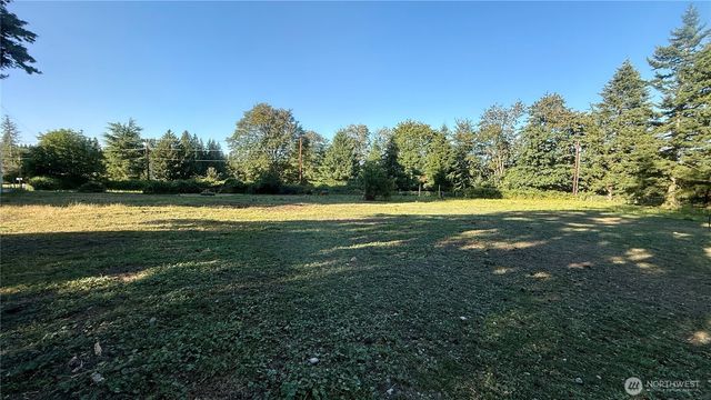 22045 Peter Grubb Road SE, Renton, WA 98058
