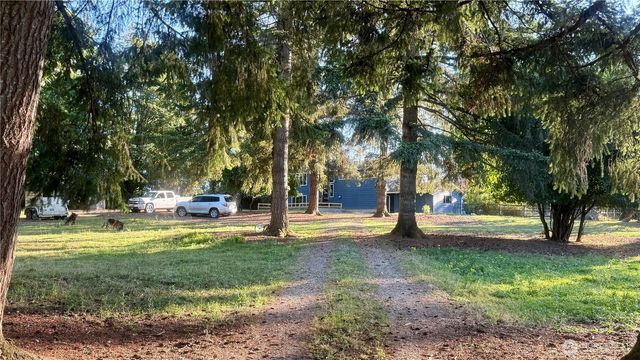 22045 Peter Grubb Road SE, Renton, WA 98058
