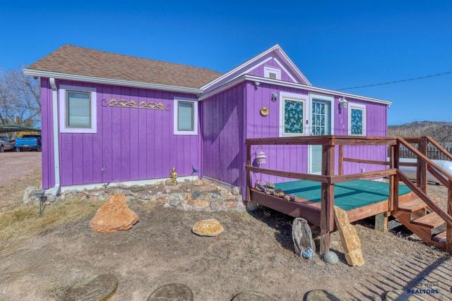 2326 WILSON AVE, Hot Springs, SD 57747