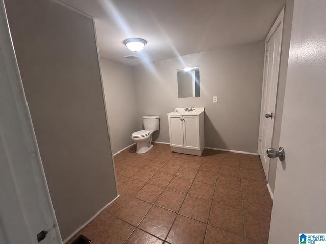 2828 FORESTDALE BOULEVARD, Adamsville, AL 35005