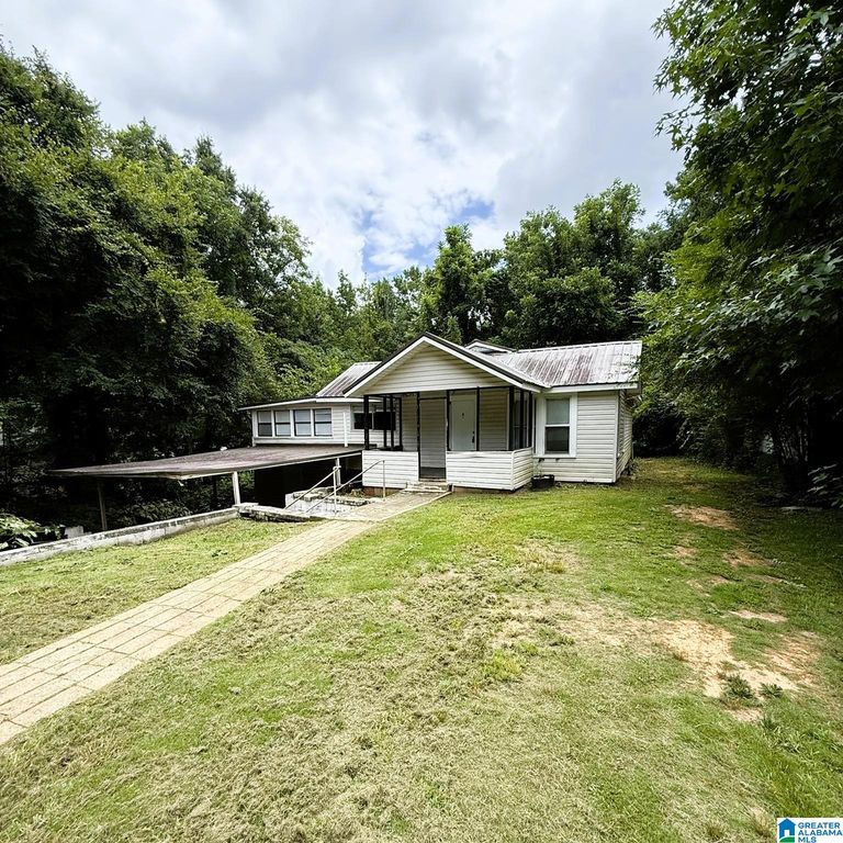 2828 FORESTDALE BOULEVARD, Adamsville, AL 35005