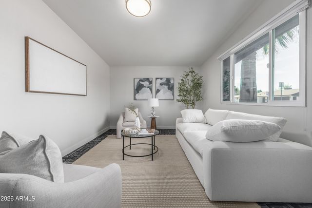 12101 N 36 Street, Phoenix, AZ 85028