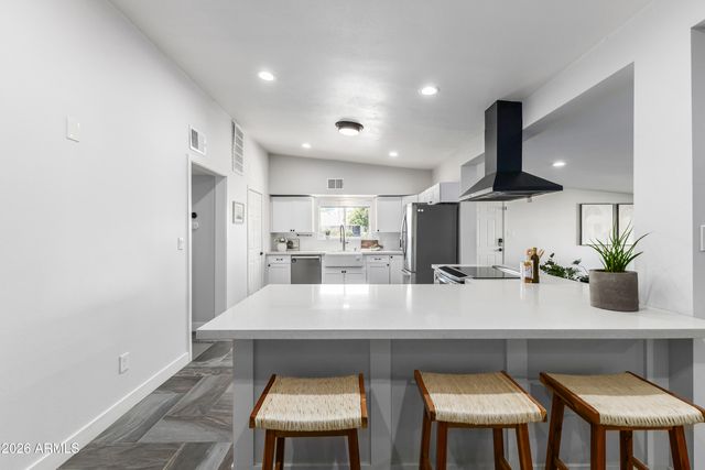 12101 N 36 Street, Phoenix, AZ 85028