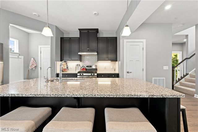2147 Sugarmaple Drive, Kent, OH 44240