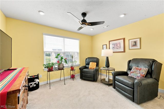 2147 Sugarmaple Drive, Kent, OH 44240