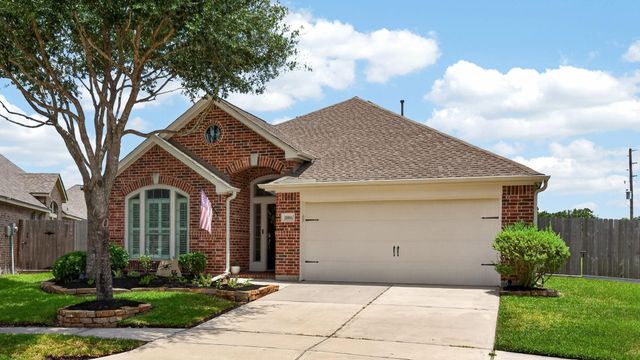 31806 Oak Thicket Court, Conroe, TX 77385